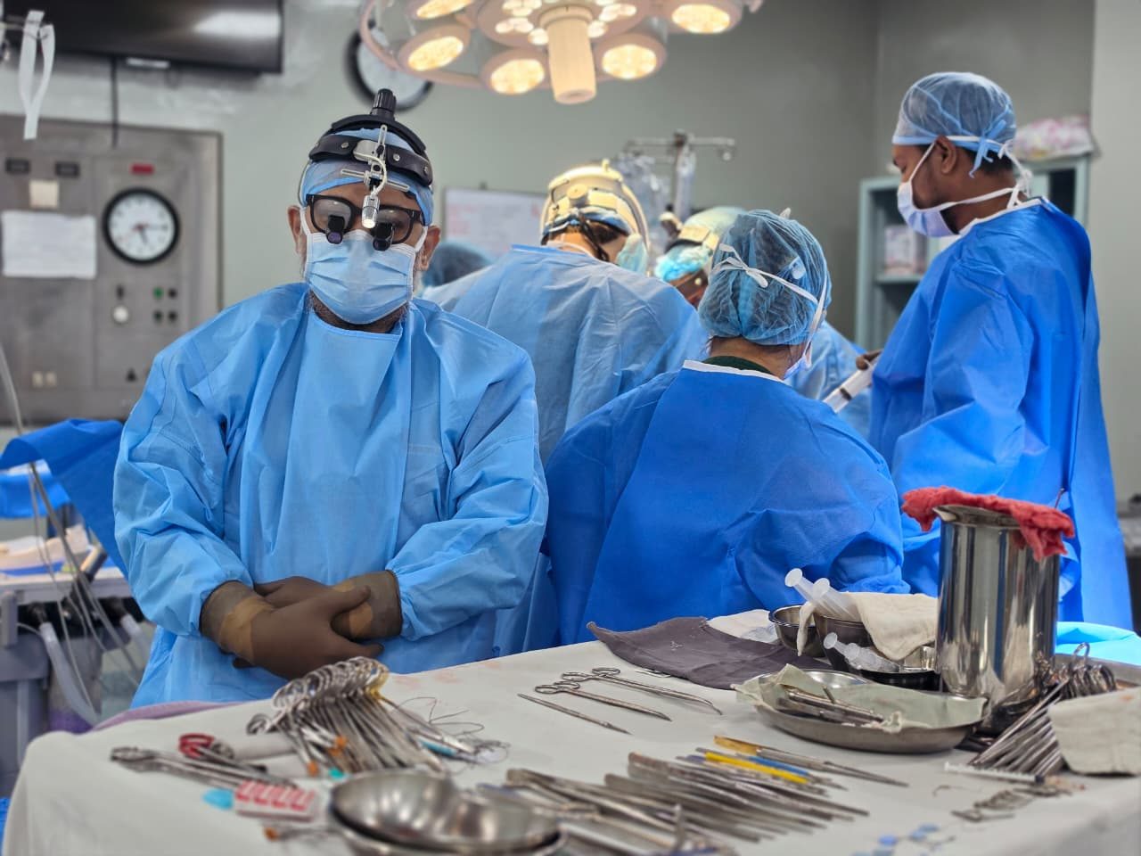 MICS cardiac surgery in progress (19)