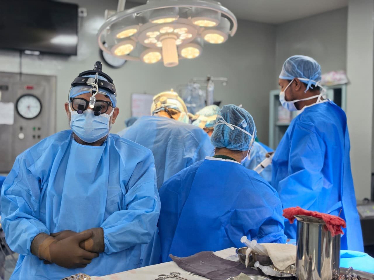 MICS cardiac surgery in progress (21)